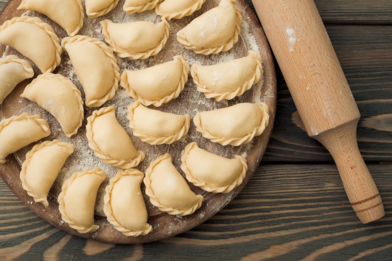 Ukrainische Teigtaschen Mit Kartoffel Zwiebeln Und Quark