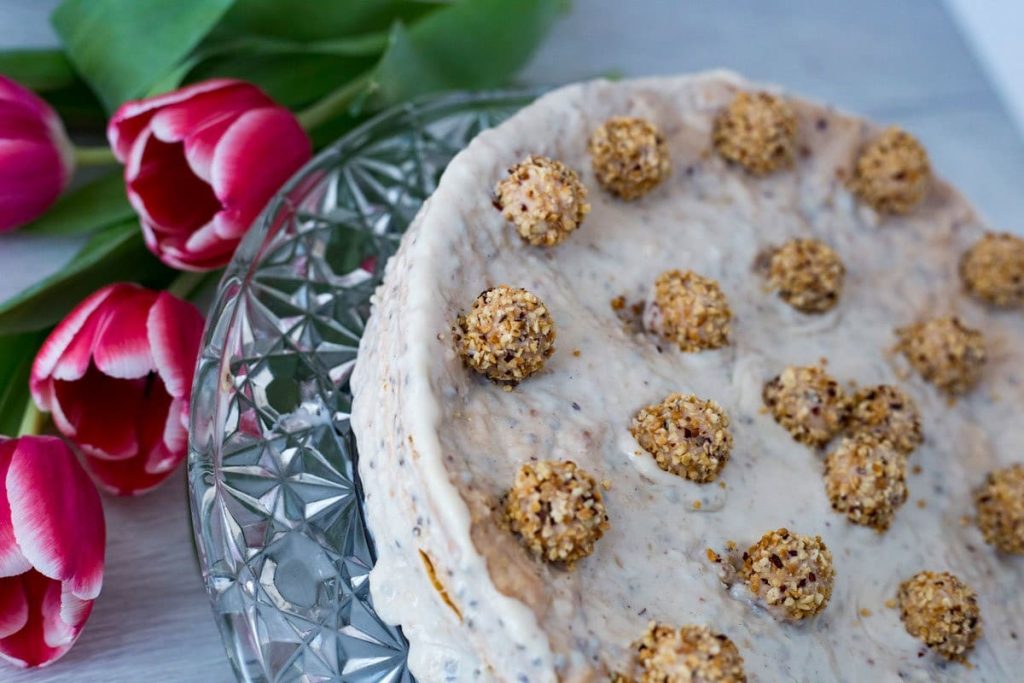 Blätterteigtorte mit Giotto und Milchcreme