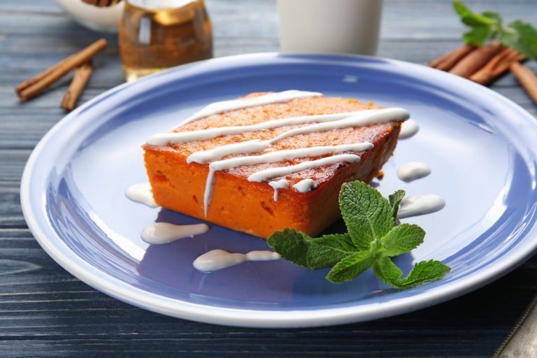 Gegrillte Bananen mit Honig und Vanilleeis zum Nachtisch