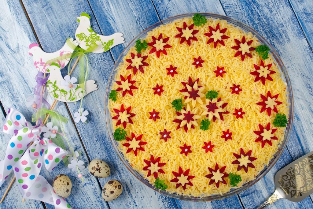 Rindfleischsalat mit Kartoffeln und Roter Beete