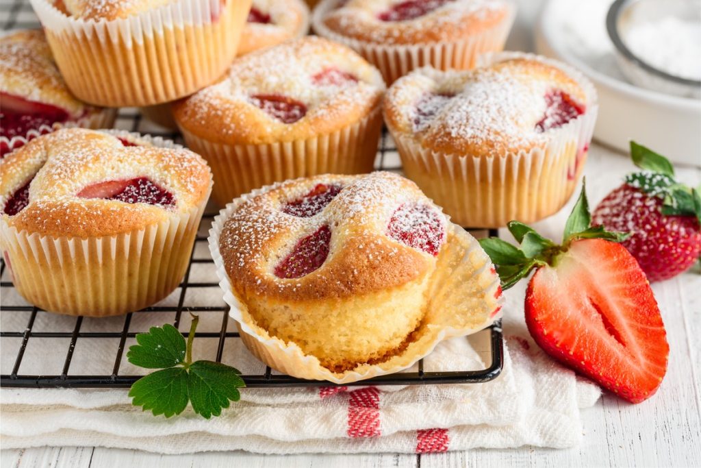 Saftige Erdbeer Muffins mit Zitrone und Vanille