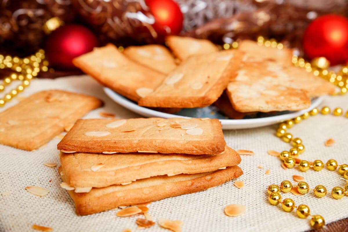 Spekulatius Weihnachtsplätzchen mit Mandeln und Zimt selber backen