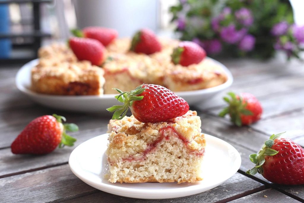 Streuselkuchen mit Marmelade aus Quark Öl Teig