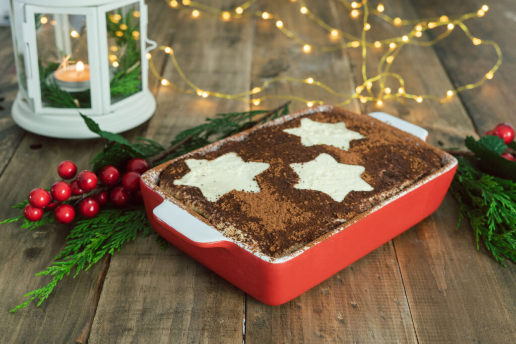 Weihnachtsdessert Tiramisu mit Mascarpone und Zimt