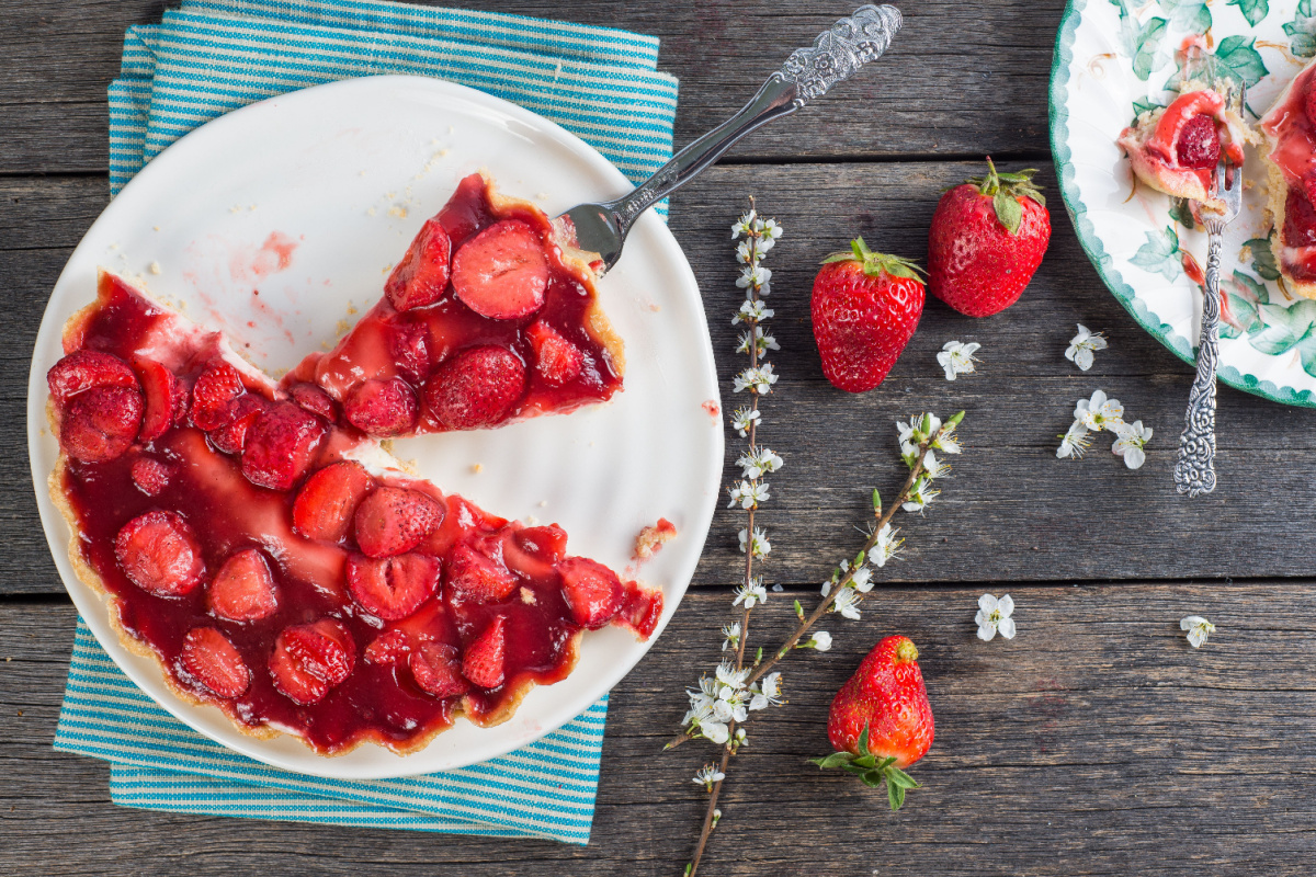 Ein Hauch von Sommer Fruchtiger Käsekuchen mit Erdbeeren