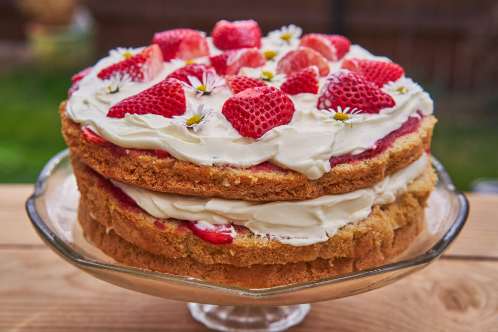 Erdbeerkuchen mit Sahnecreme Ein Sommertraum