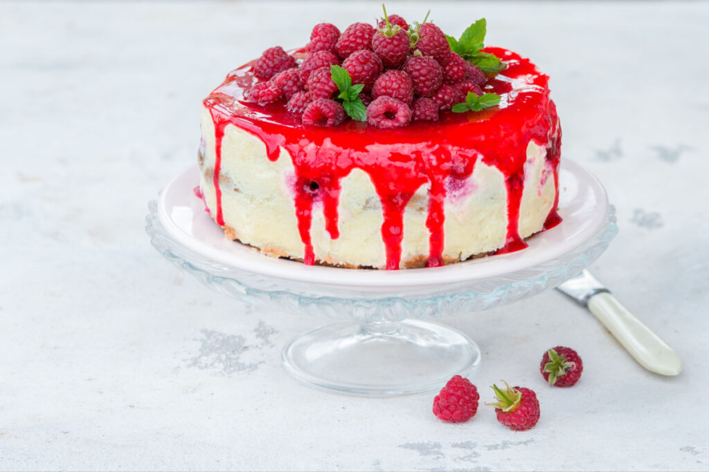 Himbeerkuchen mit Buttercreme Genuss für alle Naschkatzen