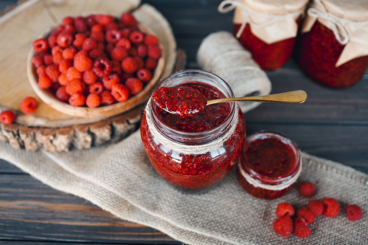 Himbeermarmelade mit Kakaonibs Fruchtig und knusprig