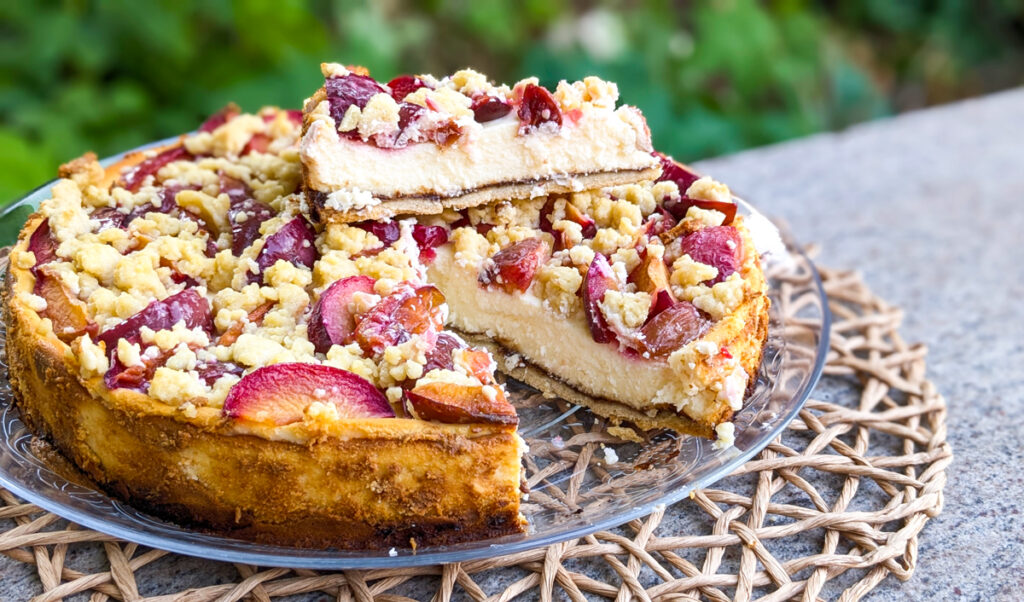 Käsekuchen mit Pflaumen und Streuseln aus dem Thermomix®