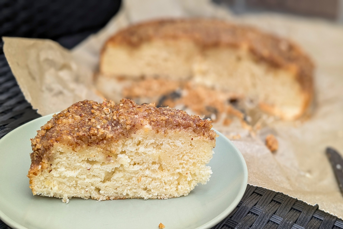 Fluffiger Buttermilchkuchen mit Nüssen Der perfekte Genuss