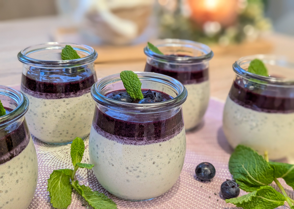 Veganes Dessert: Chiapudding mit Heidelbeeren im Thermomix®