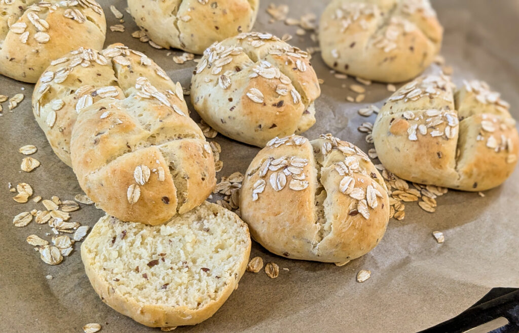 Frische Brötchen in nur 30 Minuten Quarkbrötchen mit Dinkel